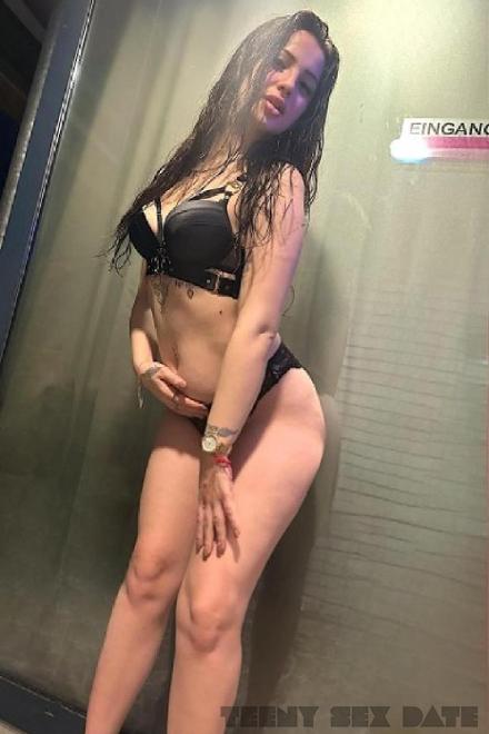 NILA Jung, scharf und verfickt... Basel City, Schweiz