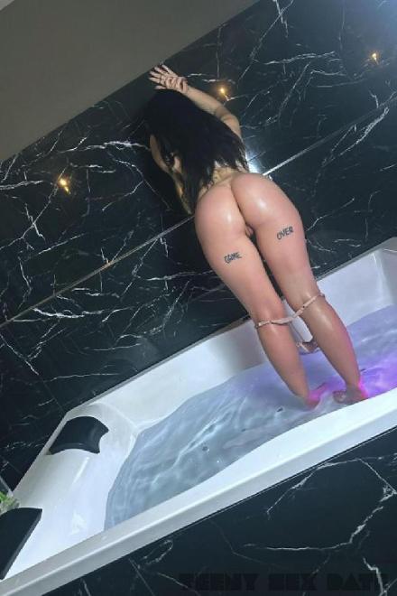 NILA Jung, scharf und verfickt... Basel City, Schweiz