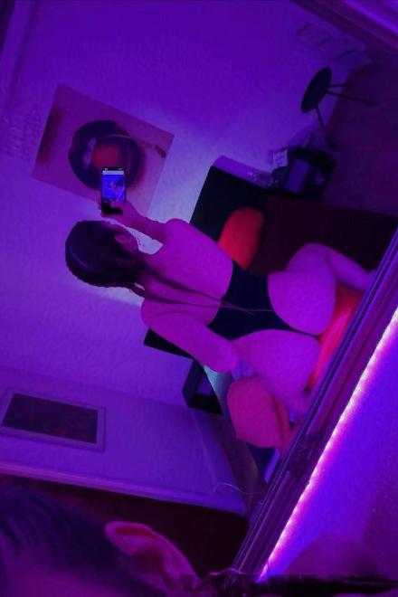 Daniela TEEN TEEN COME IN MOUTH Schweiz, Waadt