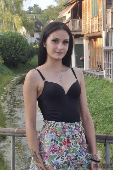 Liza Skinny xxx M&auml;dchen Thurgau, Schweiz